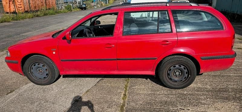Gebraucht Skoda Octavia 102 PS (75 kW) 2003 Rot Kombi