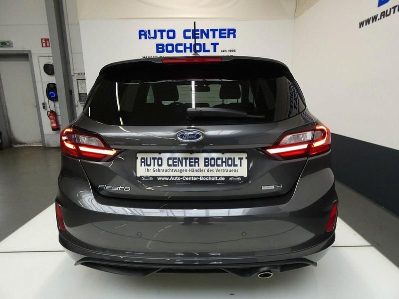 Gebraucht Ford Fiesta ST-Line X 125 PS (91 kW) 2023 Grau Limousine
