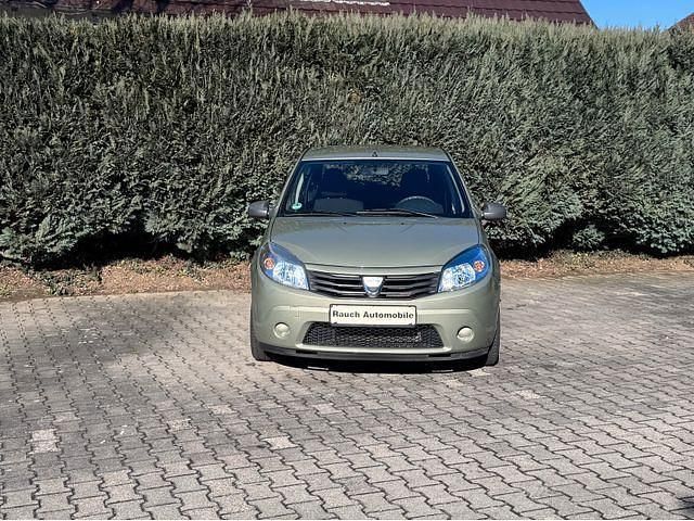 Gebraucht Dacia Sandero Ambiance 75 PS (55 kW) 2009 Sandbeige Kombi