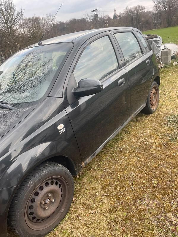 Gebraucht Chevrolet Kalos 72 PS (52 kW) 2006 Schwarz Kleinwagen