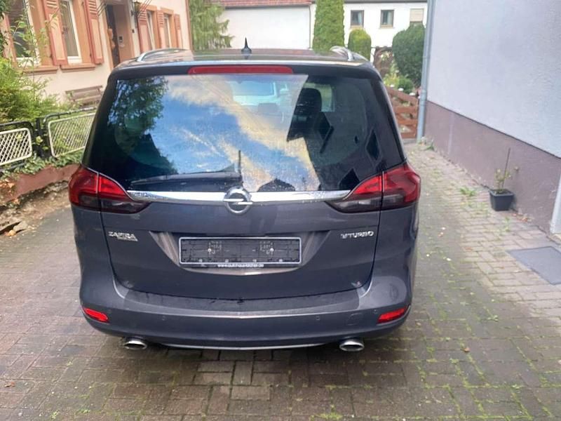Gebraucht Opel Zafira Tourer Innovation 194 PS (142 kW) 2014 Grau Van / Kleinbus