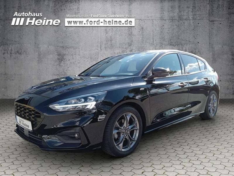 Gebraucht Ford Focus ST-Line 125 PS (91 kW) 2022 Agate black metallic Limousine