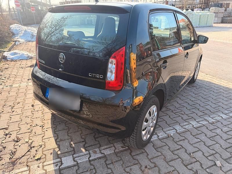 Gebraucht Skoda Citigo 60 PS (44 kW) 2014 Schwarz Kleinwagen