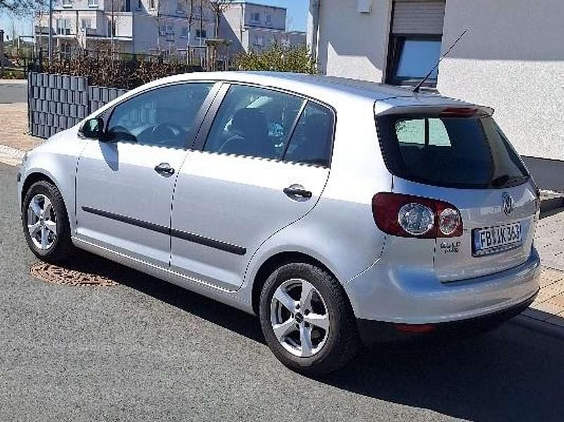 Gebraucht VW Golf VI Trendline 80 PS (58 kW) 2008 Silber Kleinwagen