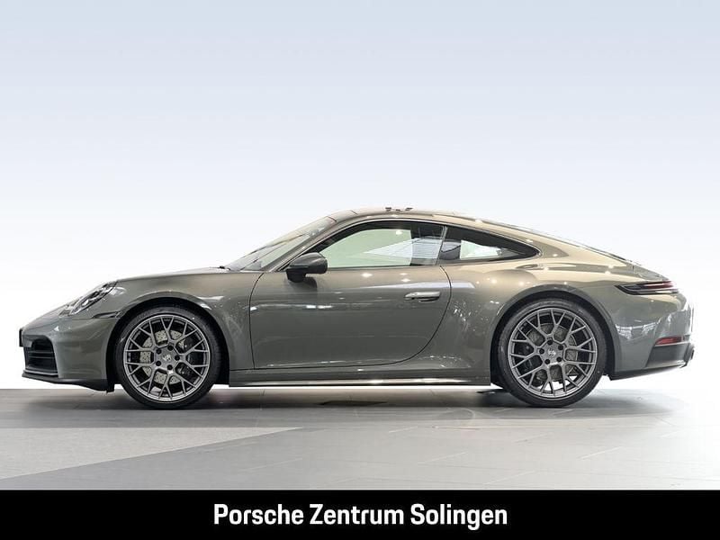 Neu Porsche 911 Carrera Chrono 394 PS (289 kW) 2026 Gruen Coupé