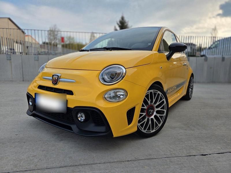 Second-hand Abarth 595 145 CP (106 kW) 2018 Galben Hatchback