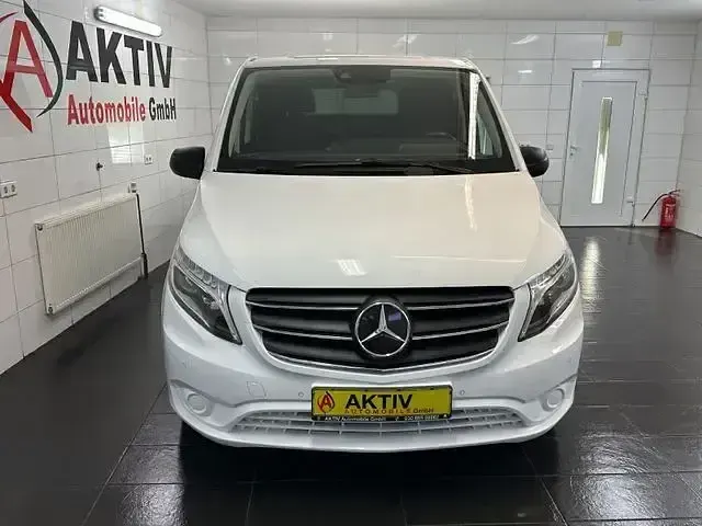 Gebraucht Mercedes Vito 190 PS (139 kW) 2021 Weiß Van