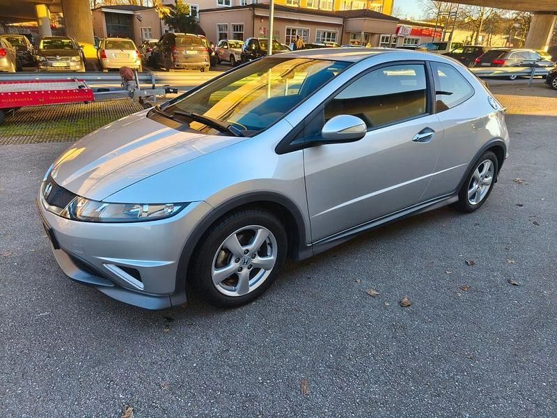 Gebraucht Honda Civic Type S 99 PS (72 kW) 2009 Silber Kleinwagen