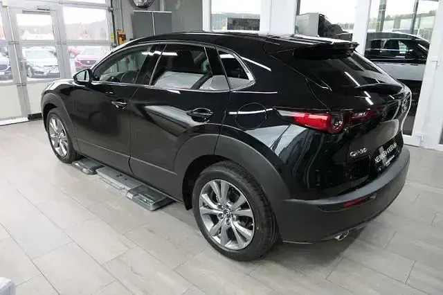 Gebraucht Mazda CX-30 Exclusive 186 PS (136 kW) 2024 Schwarz SUV
