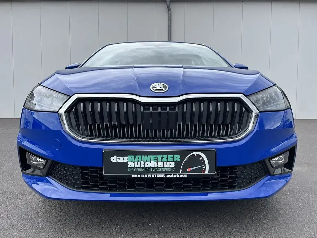 Gebraucht Skoda Fabia Essence 80 PS (58 kW) 2024 Blau Kleinwagen