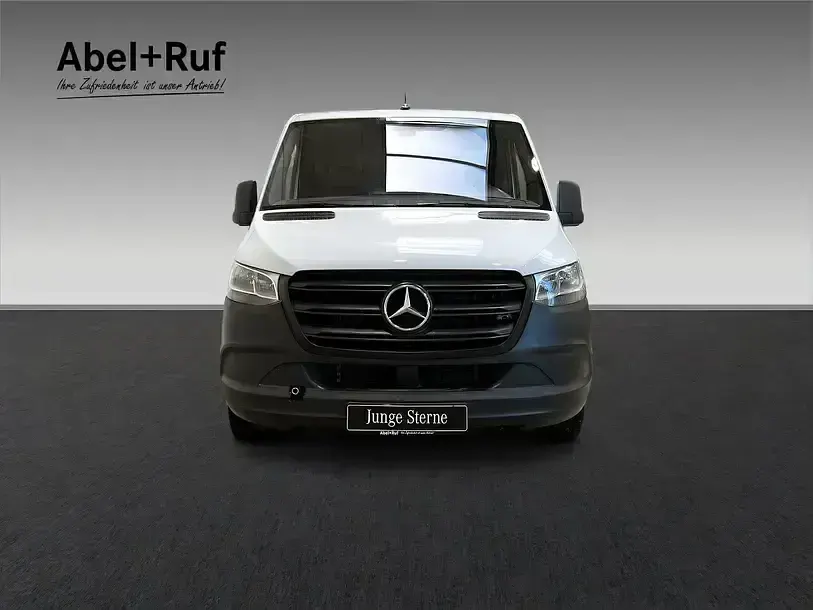 Gebraucht Mercedes Sprinter 114 PS (83 kW) 2023 Arktikweiß Van