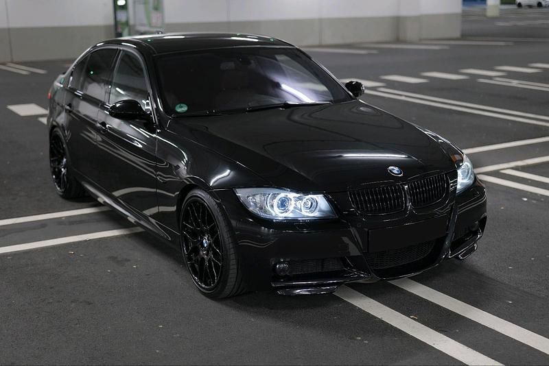 Gebraucht BMW 330 Performance 258 PS (189 kW) 2007 Schwarz Limousine
