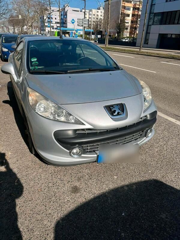 Grau Gebraucht 2007 Peugeot 207 CC Cabrio | 2.050 € (Fairer Preis) - Bild 1/4