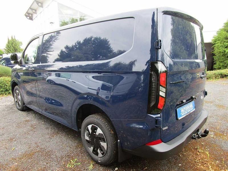 Neu Ford Transit Custom Trend 118 PS (86 kW) 2025 Blazer blau Pickup