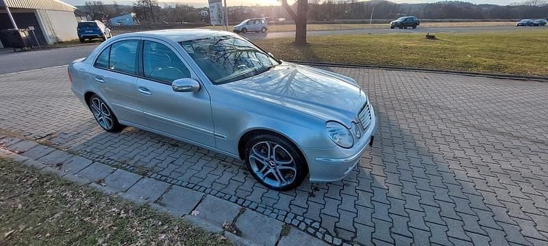 Gebraucht Mercedes E320 224 PS (164 kW) 2004 Limousine