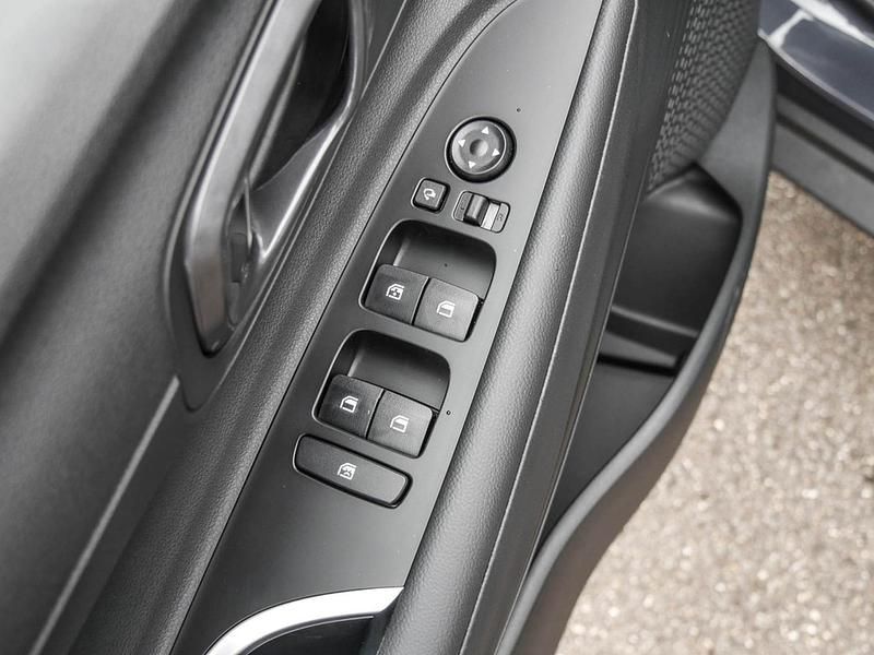 Neu Hyundai Bayon Trend 101 PS (74 kW) 2025 Szary SUV