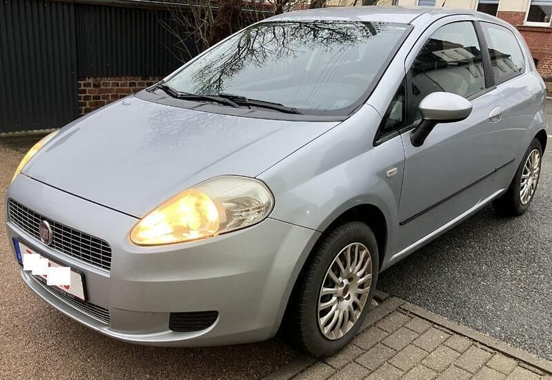 Grau Gebraucht 2009 Fiat Punto Kleinwagen | 1.000 € (Superpreis) - Bild 1/4