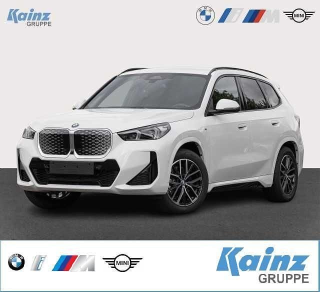 Weiß Neu 2025 BMW iX1 Comfort Edition SUV | 56.890 € (Guter Preis) - Bild 1/4