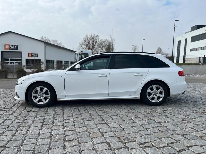 Gebraucht Audi A4 S-Line 190 PS (139 kW) 2011 Weiß Kombi