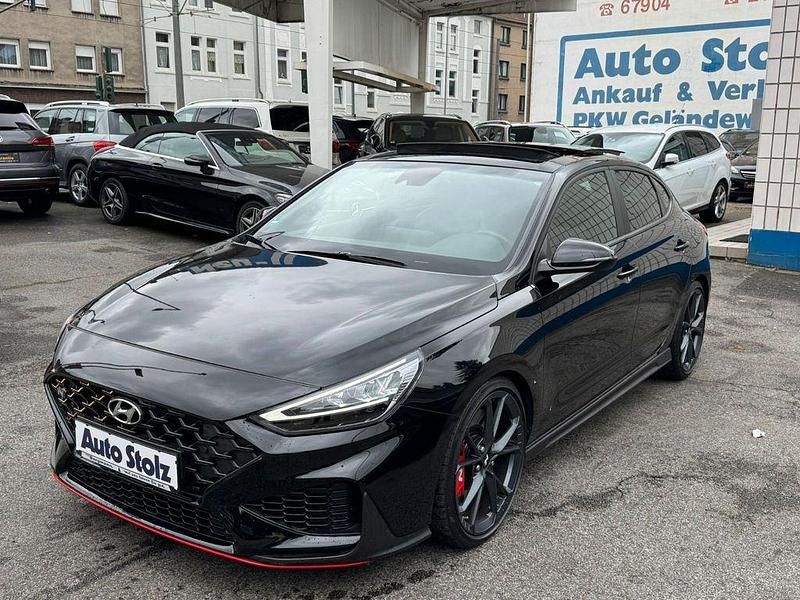 Schwarz Gebraucht 2022 Hyundai i30 N Performance Limousine | 29.850 € (Guter Preis) - Bild 1/4