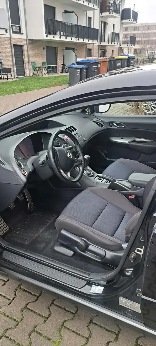 Gebraucht Honda Civic 140 PS (102 kW) 2009 Schwarz Kleinwagen