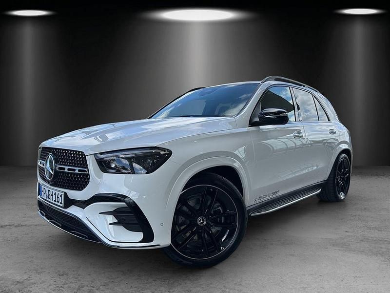 Weiß Gebraucht 2025 Mercedes GLE300 AMG SUV | 93.900 € - Bild 1/4