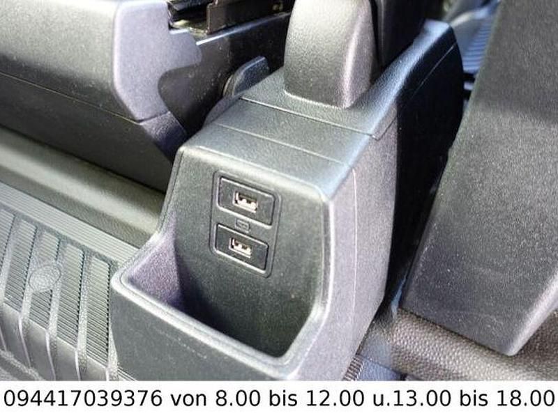 Gebraucht Ford Transit Trend 131 PS (96 kW) 2021 Silber Kombi