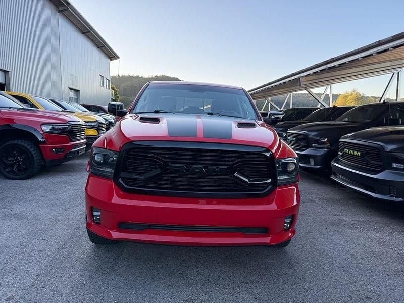 Gebraucht Dodge Ram 401 PS (294 kW) 2018 Rot Pickup