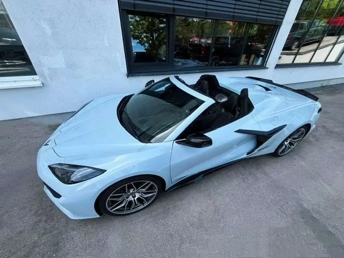 Neu Corvette Z06 646 PS (475 kW) 2025 Grau Cabrio