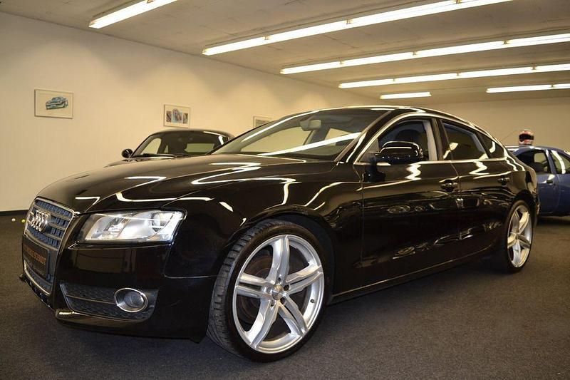Schwarz Gebraucht 2010 Audi A5 Sportback S-Line Limousine | 8.800 € (Fairer Preis) - Bild 1/4