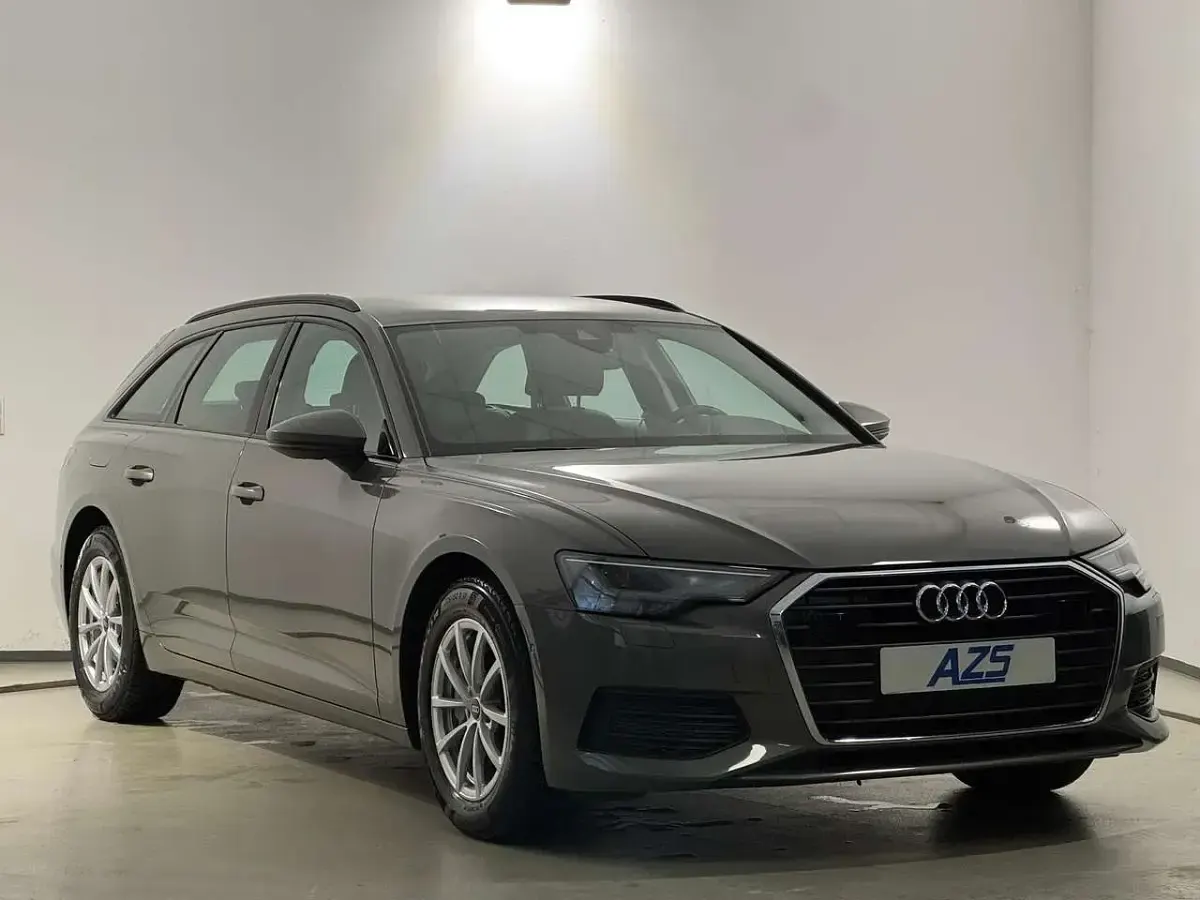 Gebraucht Audi A6 Sport 204 PS (150 kW) 2023 Grau Limousine