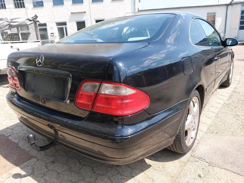 Gebraucht Mercedes CLK200 AMG 163 PS (119 kW) 2000 Schwarz Coupé