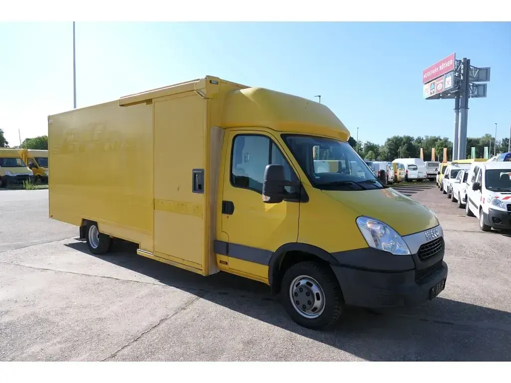 Gebraucht Iveco Daily 145 PS (106 kW) 2014 Gelb Van