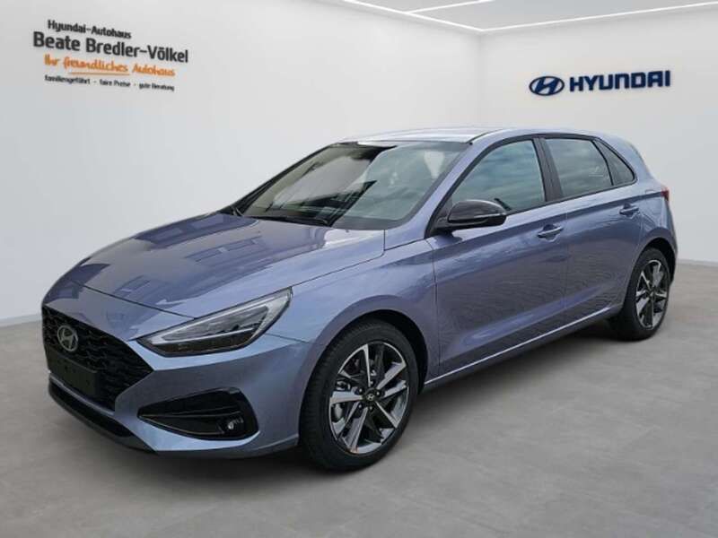 Meta blue / mic Neu 2024 Hyundai i30 Advantage Limousine | 27.490 € (Fairer Preis) - Bild 1/4