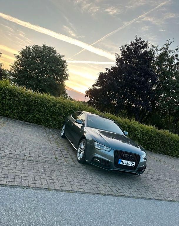 Gebraucht Audi A5 Sportback Sport 245 PS (180 kW) 2013 Grau Kleinwagen