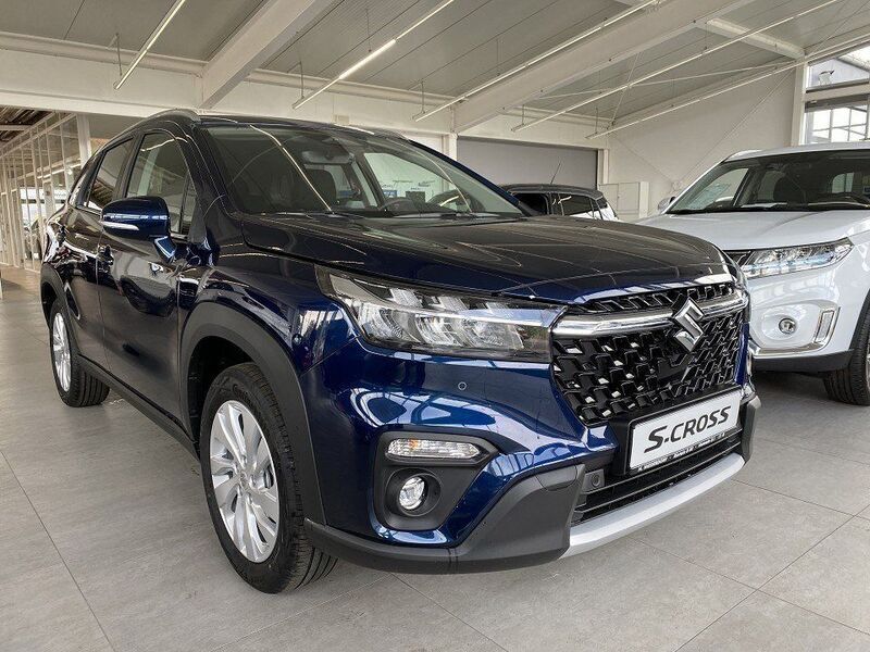 Sphere blue pearl Neu 2024 Suzuki SX4 S-Cross Comfort SUV | 27.800 € - Bild 1/4