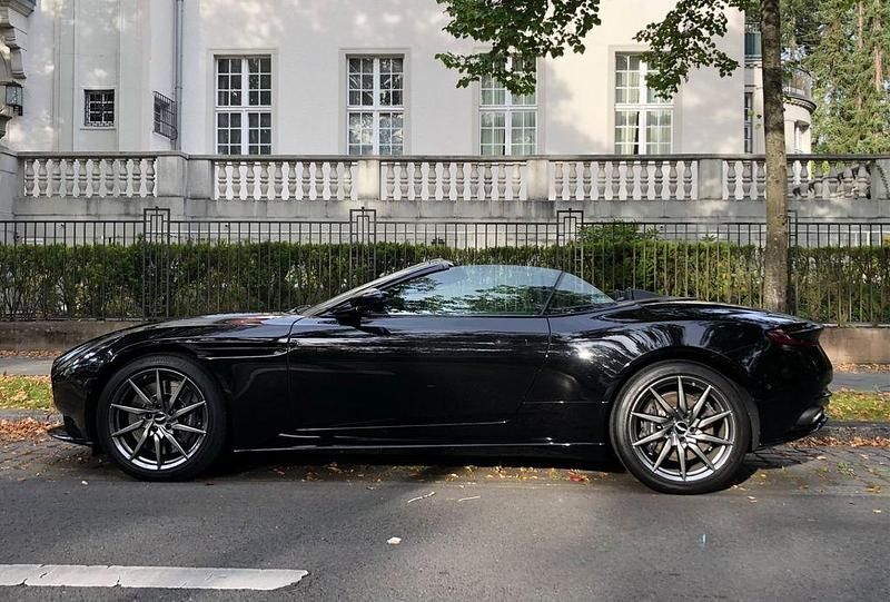 Schwarz Gebraucht 2020 Aston Martin DB11 Cabrio | 149.000 € (Teuer) - Bild 1/3