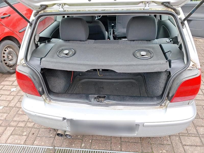 Brugt VW Polo 50 HK (36 kW) 2001 Sølv Hatchback