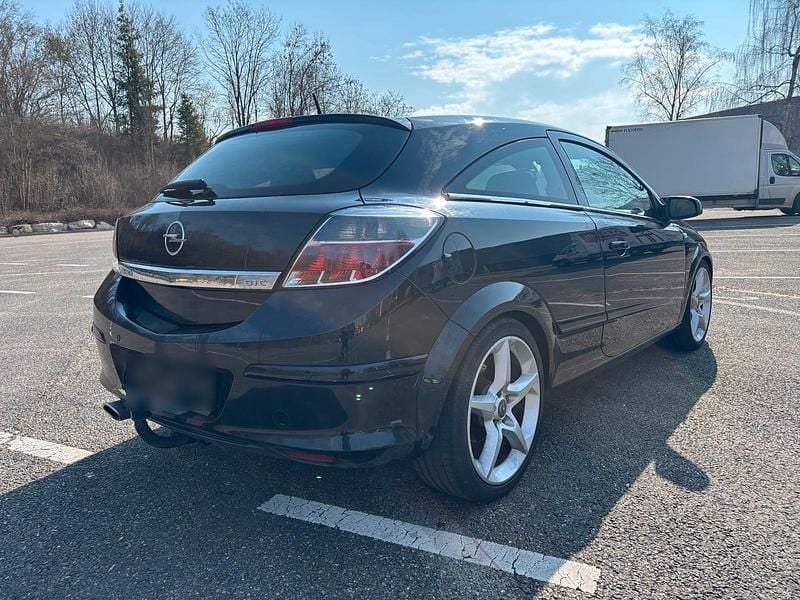 Gebraucht Opel Astra GTC 150 PS (110 kW) 2006 Schwarz Coupé