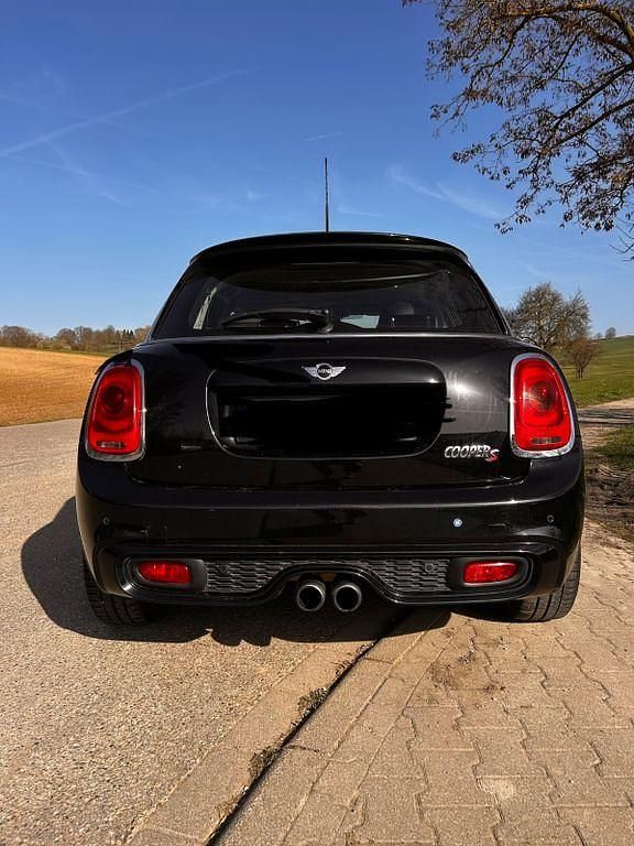 Second-hand Mini Cooper S Chili 192 CP (141 kW) 2017 Negru Hatchback