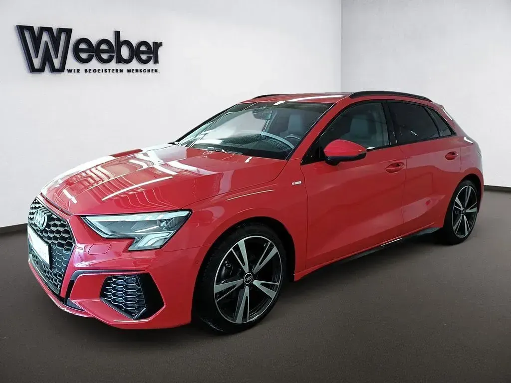 Gebraucht Audi A3 S-Line 150 PS (110 kW) 2021 Tangorot (metallic) Limousine