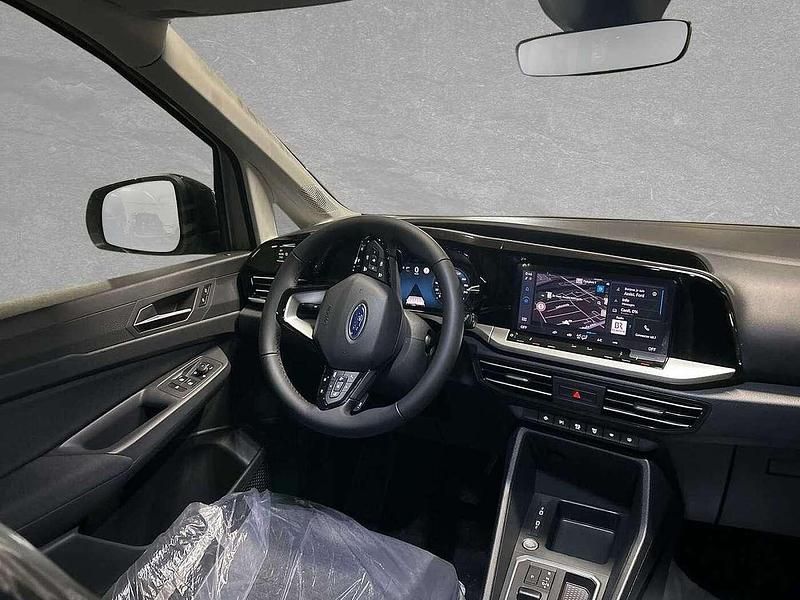 Gebraucht Ford Tourneo Titanium 122 PS (89 kW) 2025 Silber Kombi