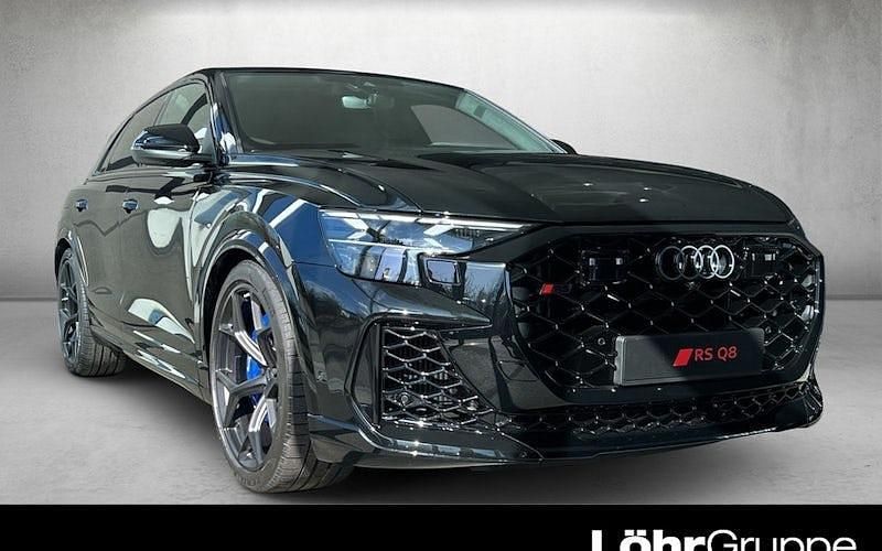Neu Audi RS Q8 Performance 640 PS (470 kW) 2026 Schwarz SUV
