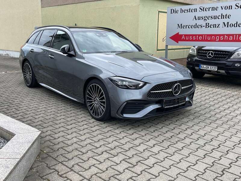Selenitgrau metalliclack Gebraucht 2021 Mercedes C220 AMG line Kombi | 42.800 € (Etwas zu teuer) - Bild 1/4