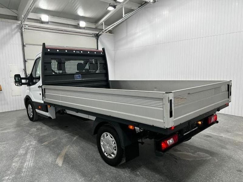 Gebraucht Ford Transit 131 PS (96 kW) 2021 Frostweiss/frozenwhite (pn3gz0) Van