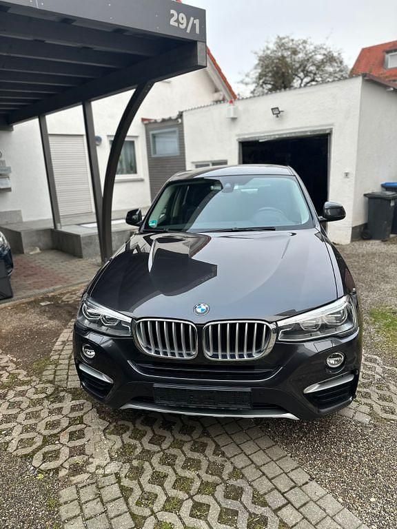 Grau Gebraucht 2017 BMW X4 M Sport SUV | 26.900 € (Etwas zu teuer) - Bild 1/4