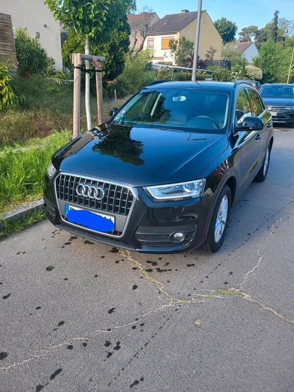 Schwarz Gebraucht 2014 Audi Q3 SUV | 12.700 € (Guter Preis) - Bild 1/4