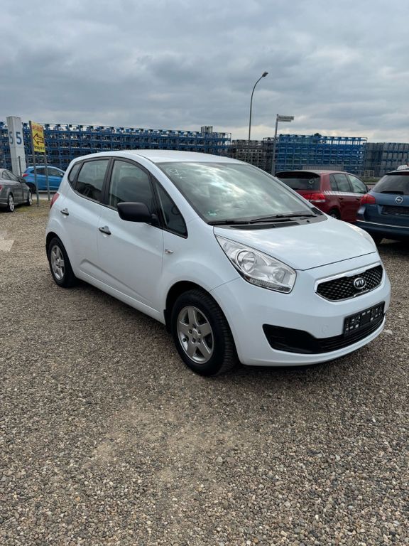 Weiß Gebraucht 2012 Kia Venga Kleinwagen | 4.750 € (Guter Preis) - Bild 1/4