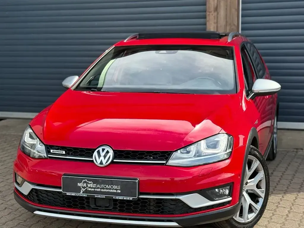 Gebraucht VW Golf VII 184 PS (135 kW) 2016 Rot Limousine