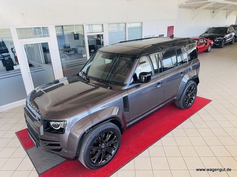 Grau Neu 2025 Land Rover Defender SUV | 190.000 € - Bild 1/4